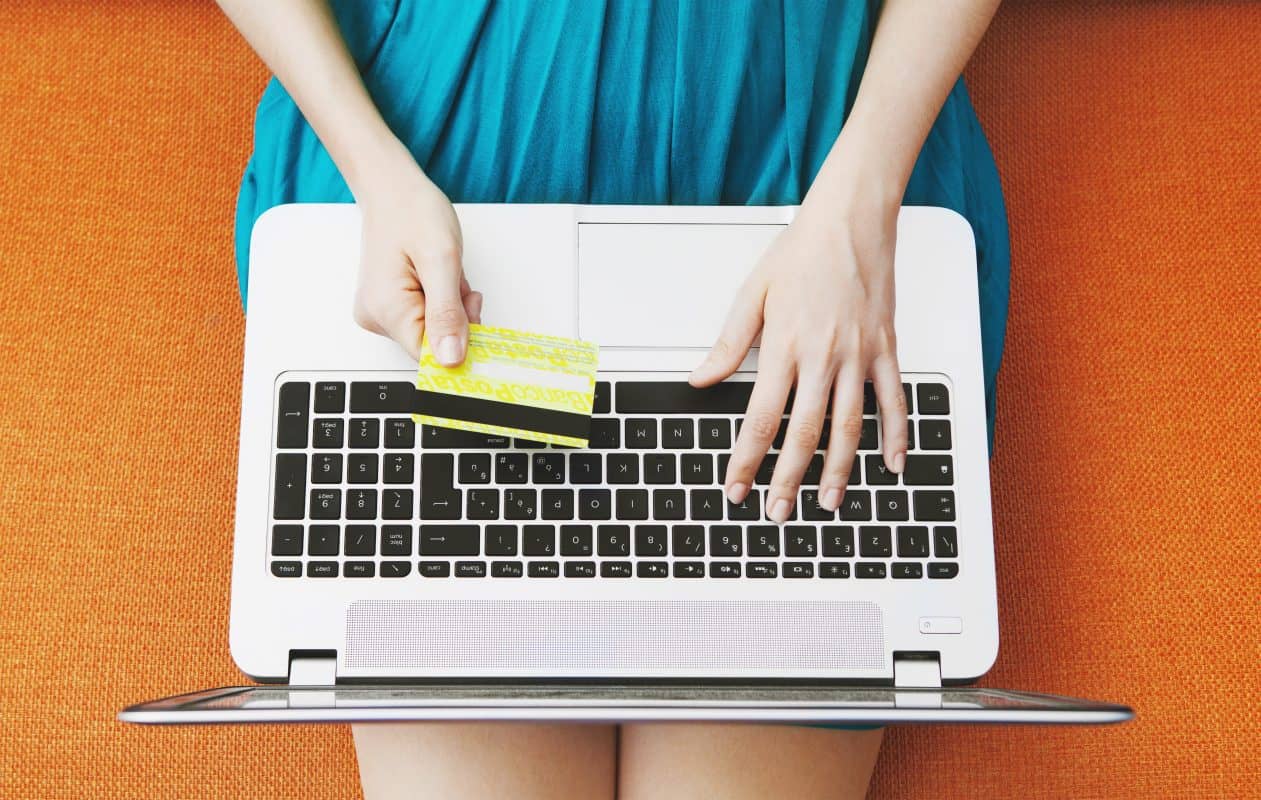 Credit vs. Debit: Which Card Should You Use Online?
